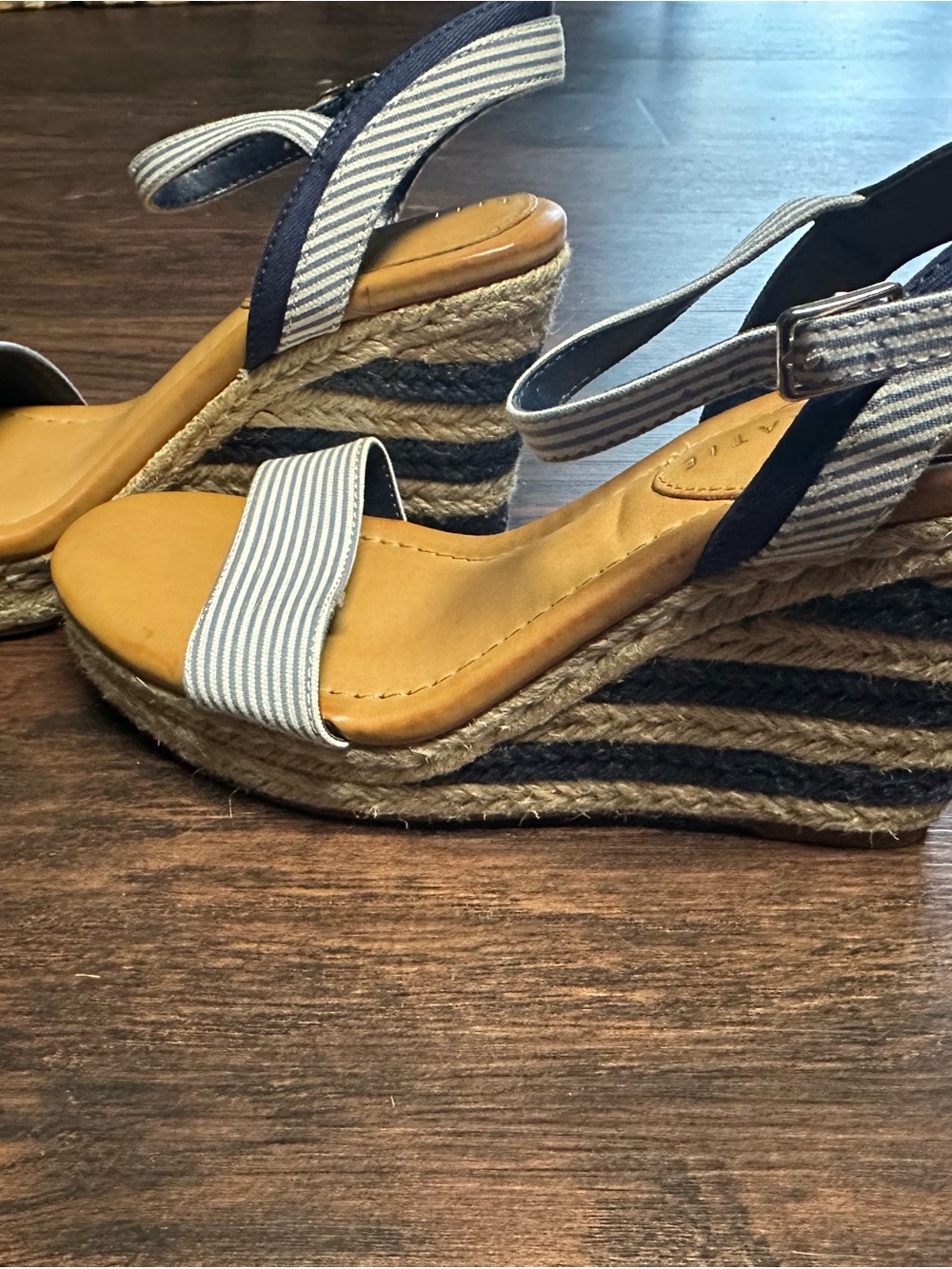 Kelly & Katie Navy and Cream Striped Espadrille Wedge Sandals- NEVER WORN